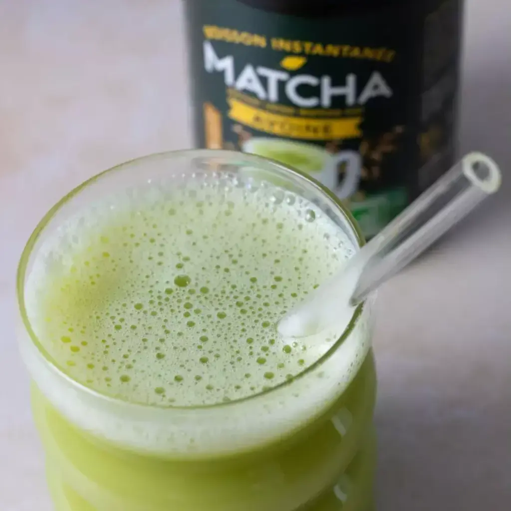 Aromandise_Instant_Matcha_Oat_Drink_Alt_2.webp