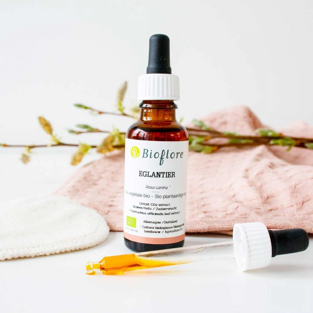 [BIOF-ORG-ROSEHIP-CO2-30ML] Bioflore Organic Rosehip CO2 Extract Oil - 30ml